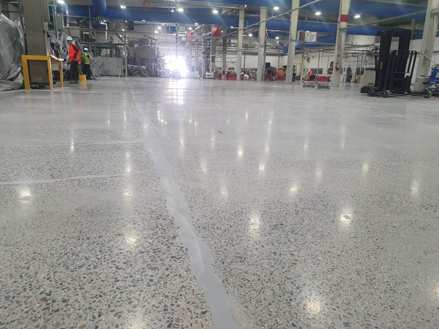 Hiperfloor-Trowel Floor 1